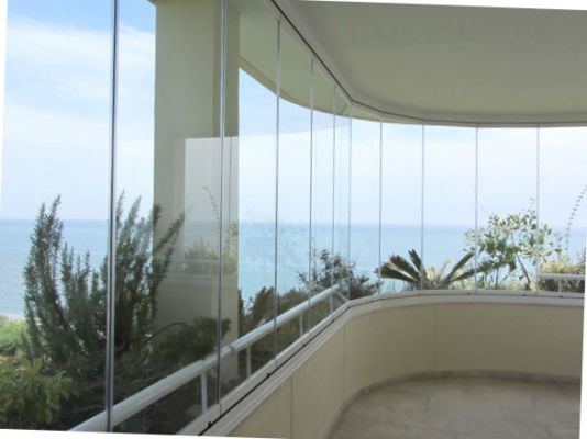  cloisons de verres amovible panoramiques à Martigues